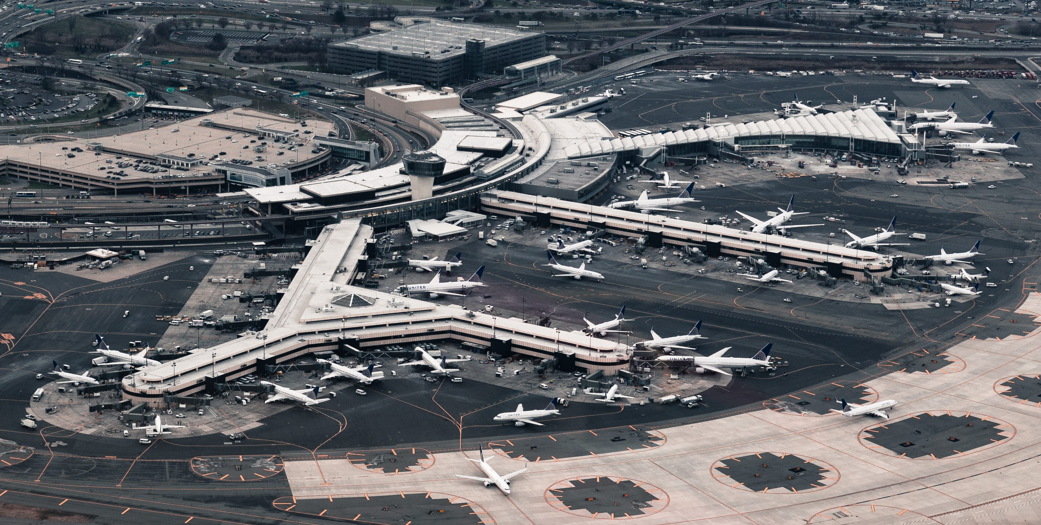 Huelga de Controladores Aéreos franceses afecta a cientos de españoles